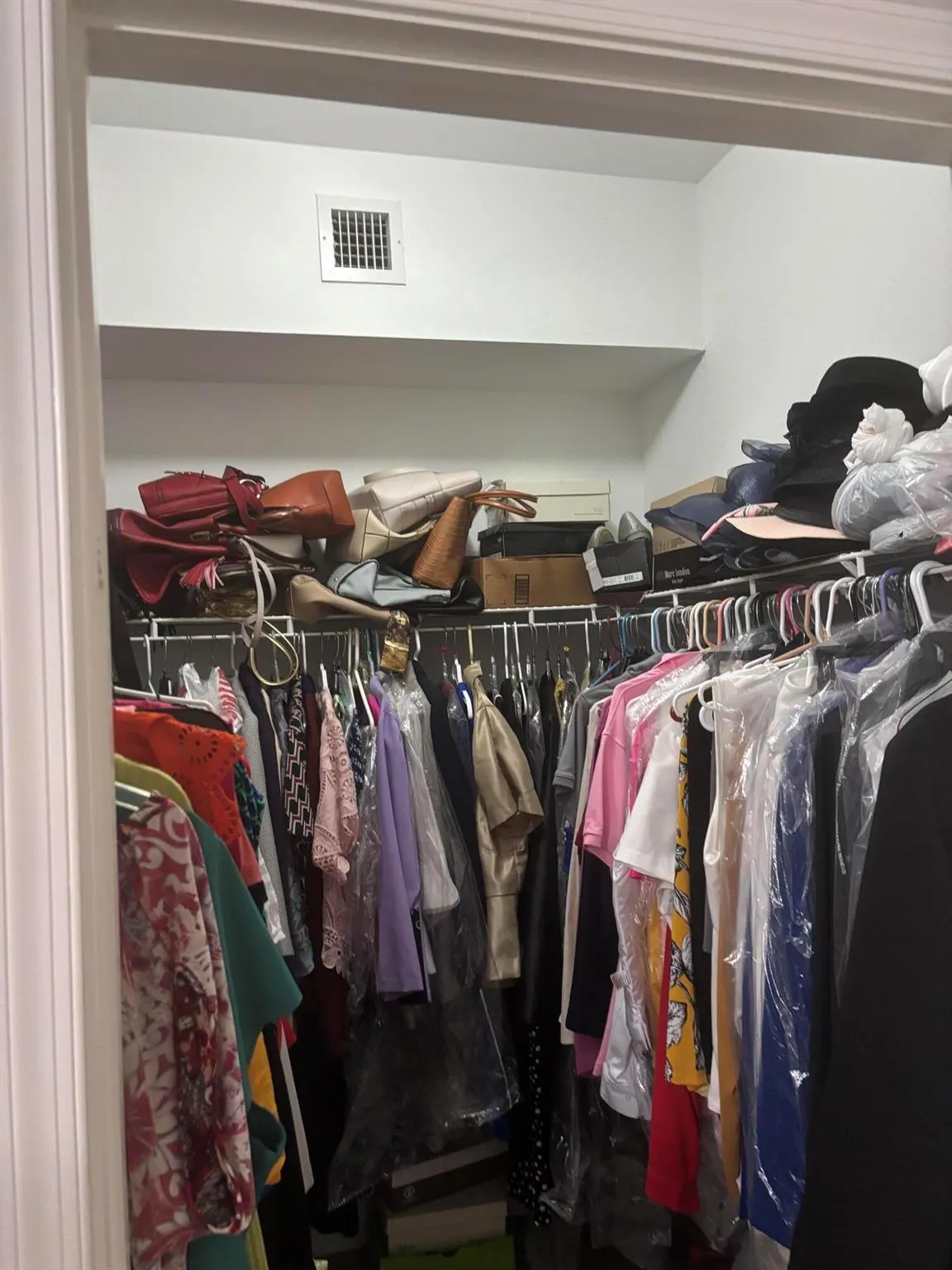 350 Crestwood Circle, #106