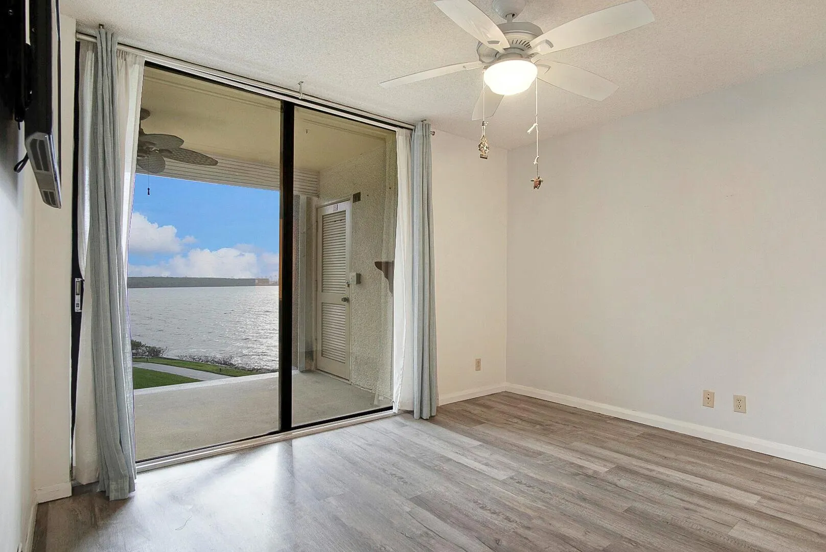 3432 NE Causeway Boulevard, #4-303