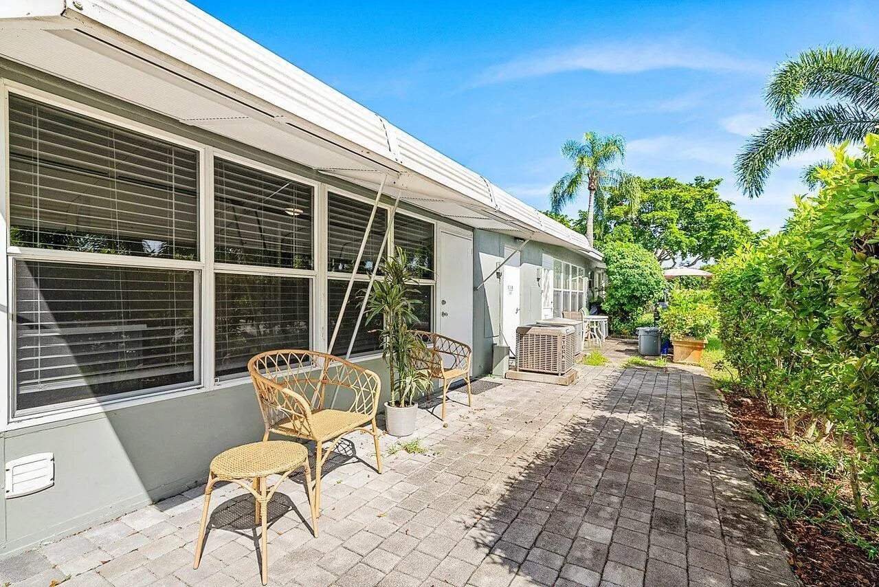 810 High Point Drive W, #C