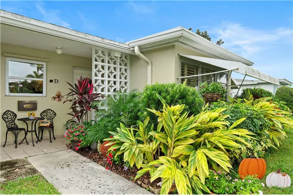 152 High Point Boulevard, #D