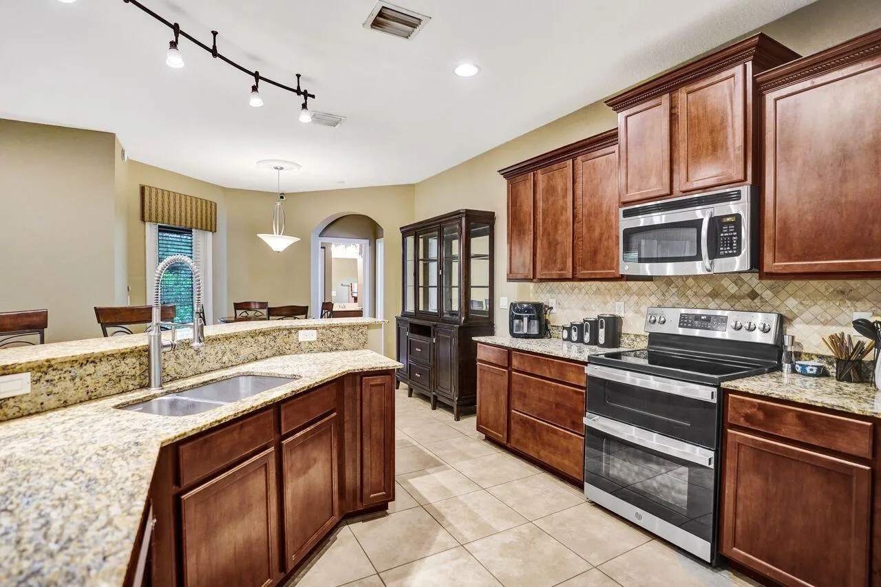 8490 Lyons Ranches Road