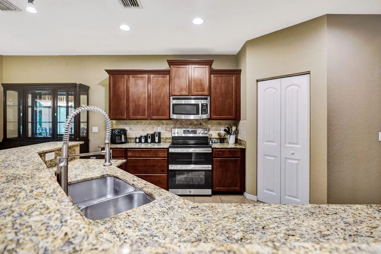 8490 Lyons Ranches Road