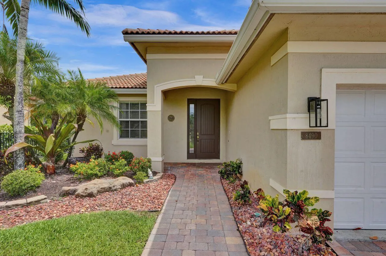 8490 Lyons Ranches Road