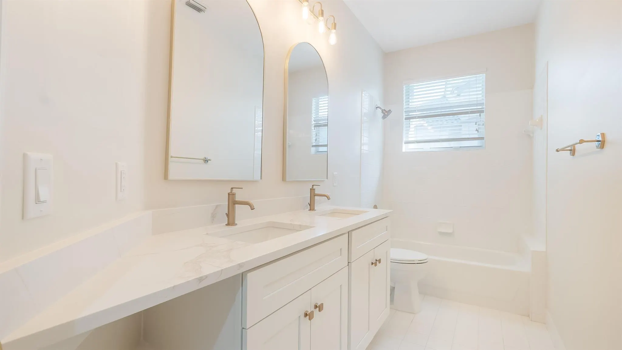 11451 Sea Grass Circle