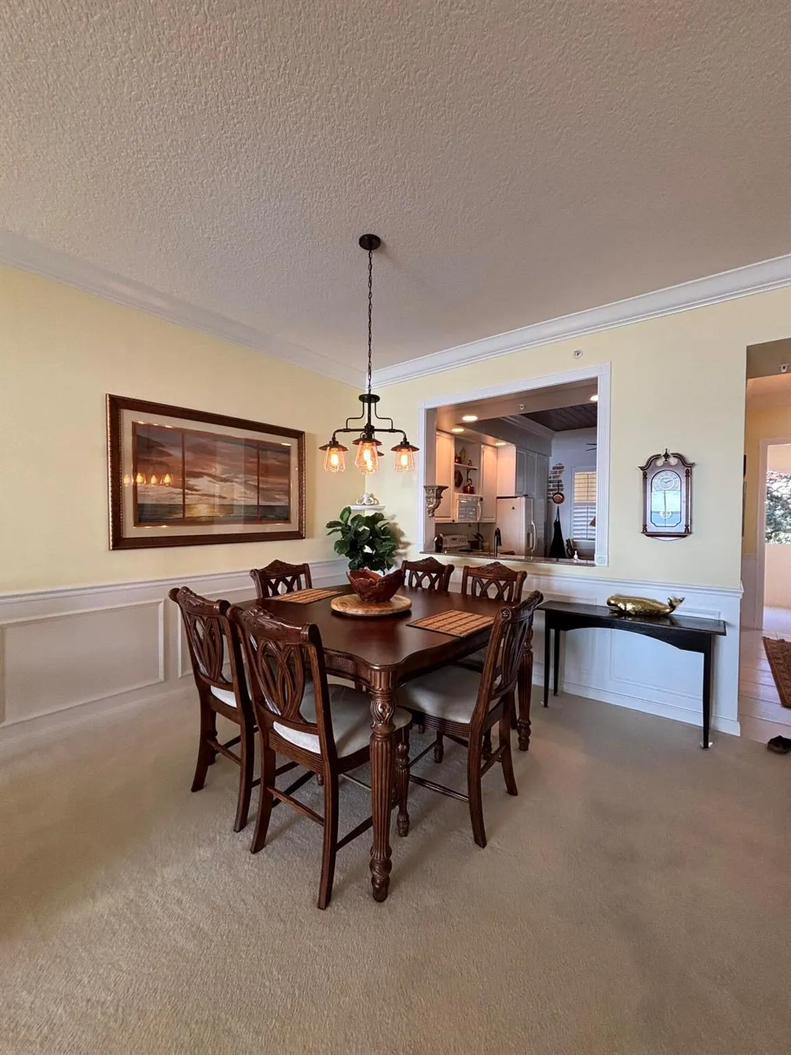 22 Harbour Isle Drive W, #201