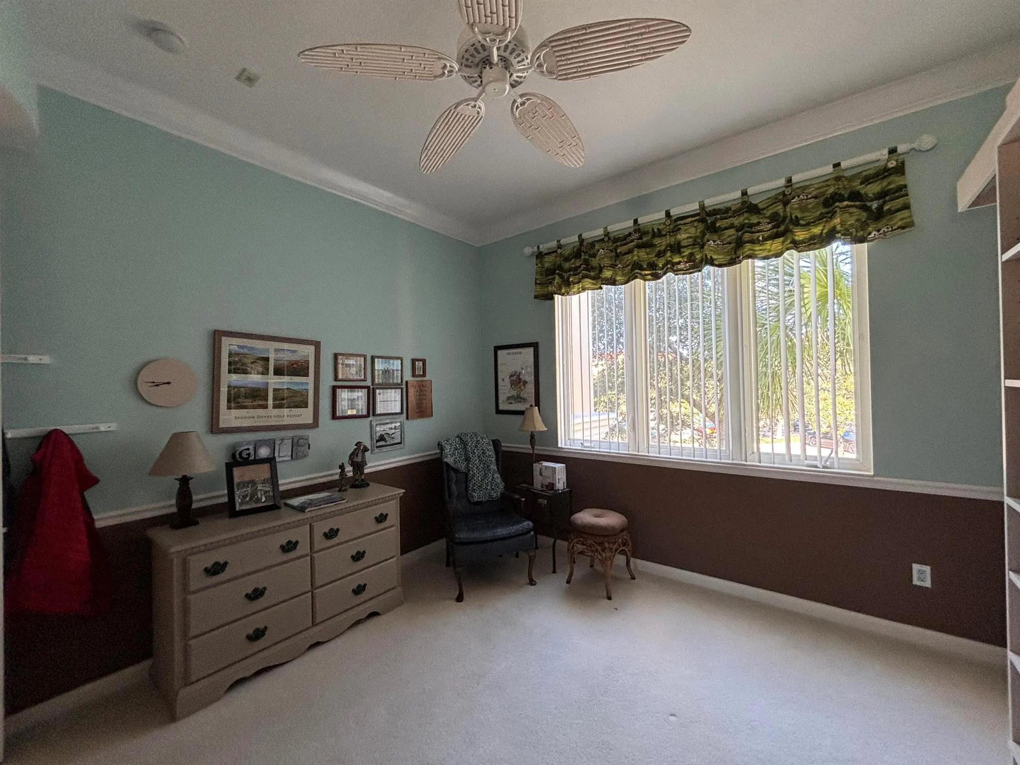 22 Harbour Isle Drive W, #201