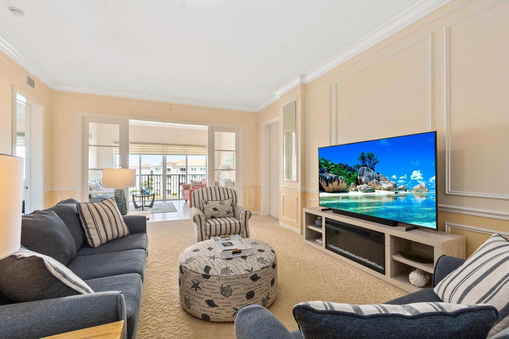 17 Harbour Isle Drive W, #Ph03