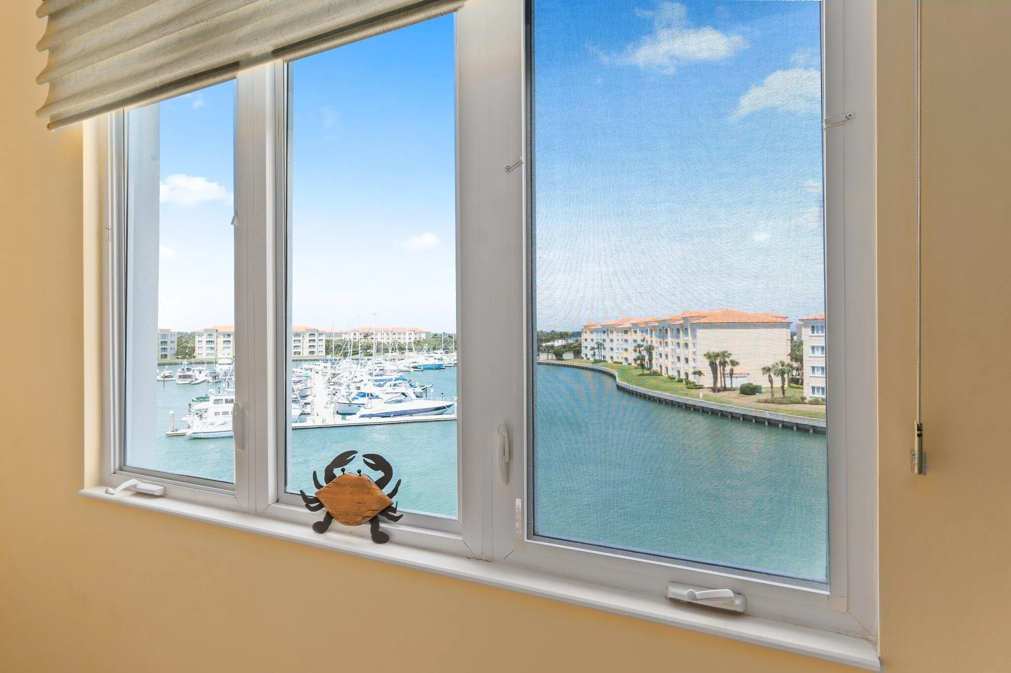 17 Harbour Isle Drive W, #Ph03