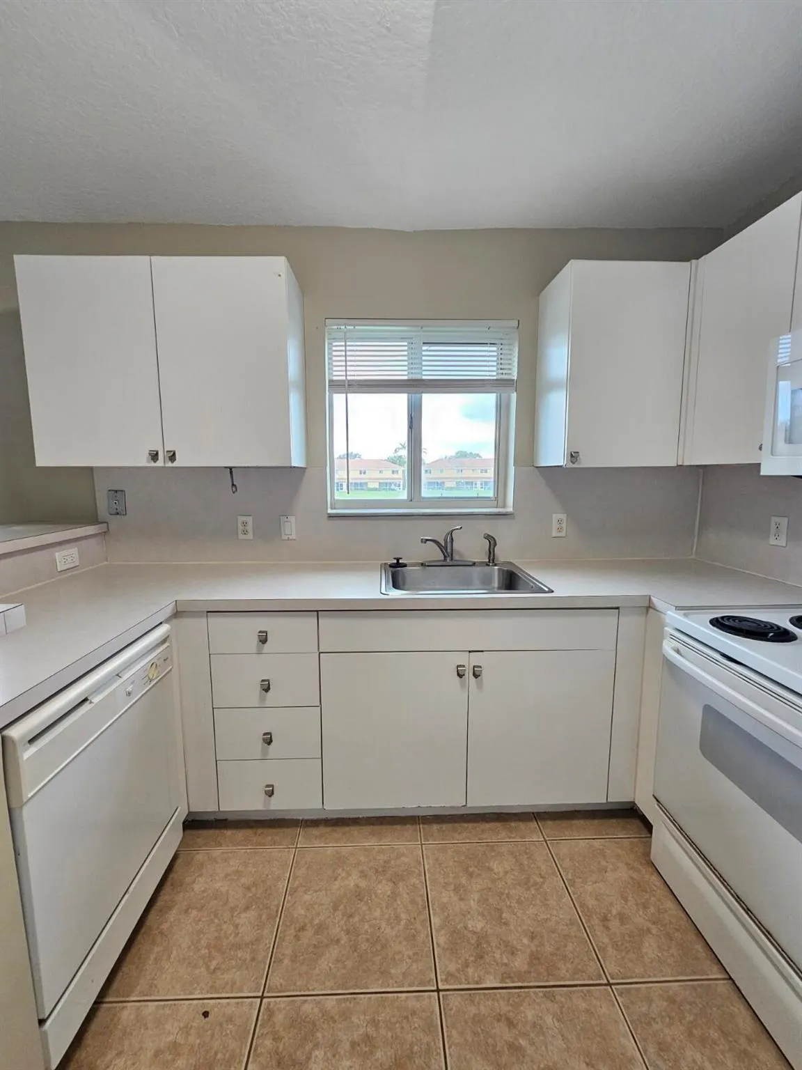 3490 Briar Bay Boulevard, #206