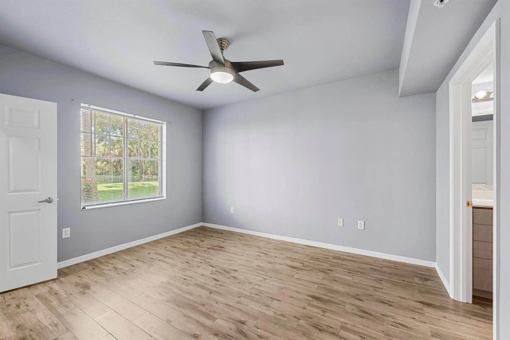 6410 Emerald Dunes Drive, #101