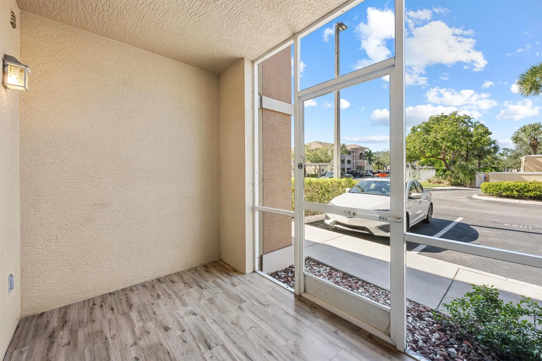 6410 Emerald Dunes Drive, #101