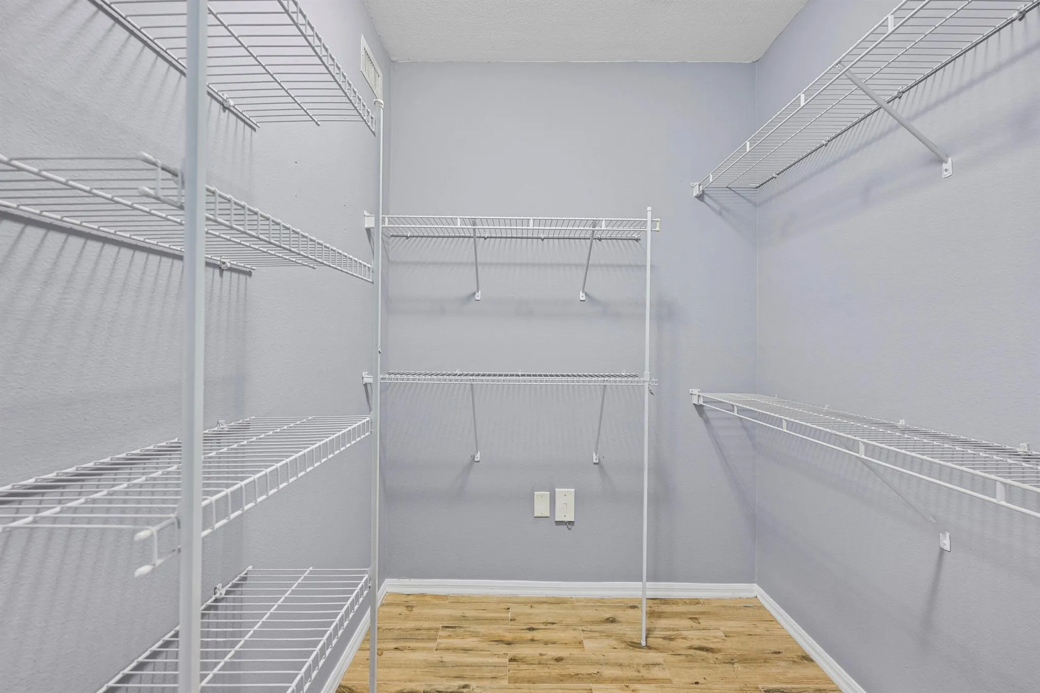 6410 Emerald Dunes Drive, #101