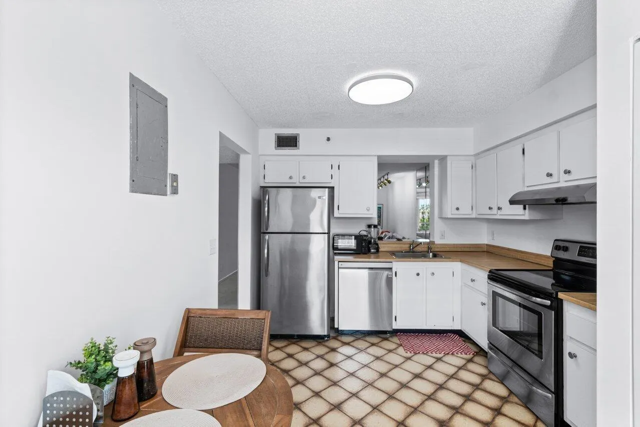 14623 Bonaire Boulevard, #405