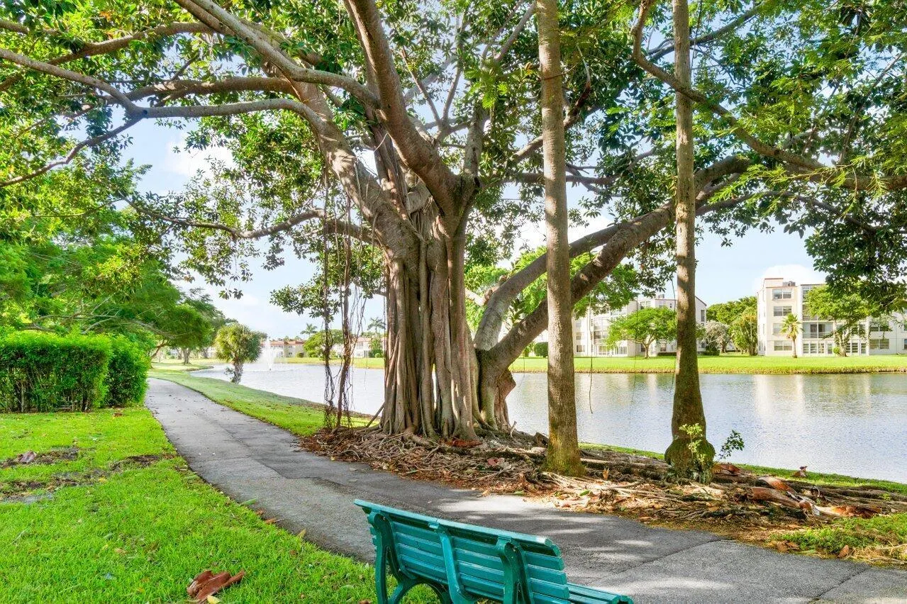 14623 Bonaire Boulevard, #405