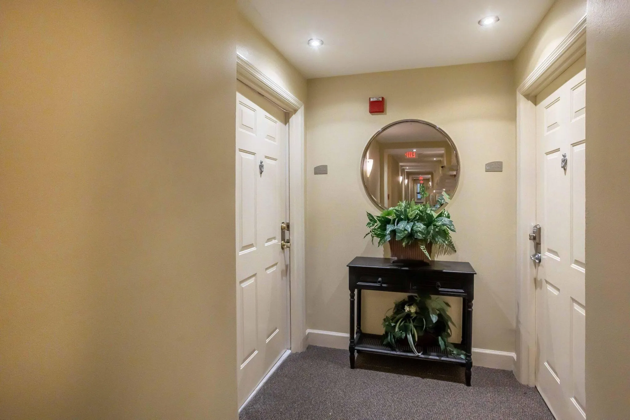 806 E Windward Way E, #201