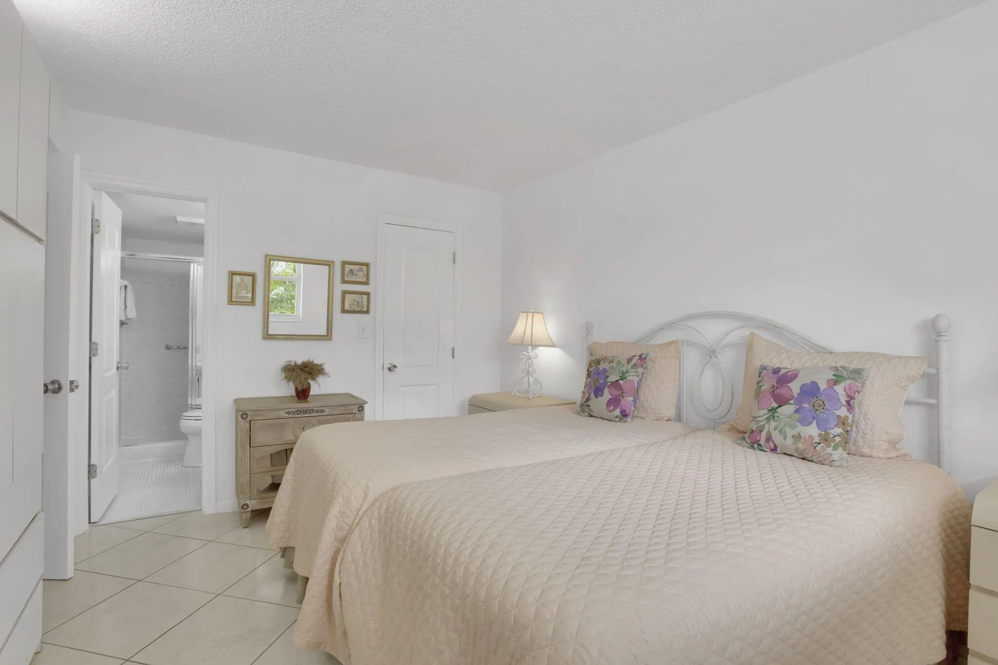 1891 S Ocean Drive, #202