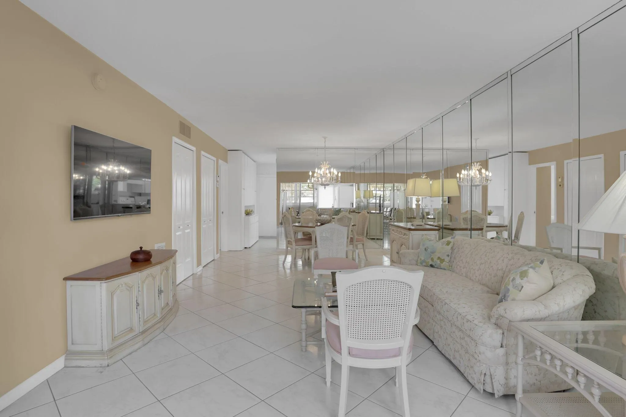 1891 S Ocean Drive, #202