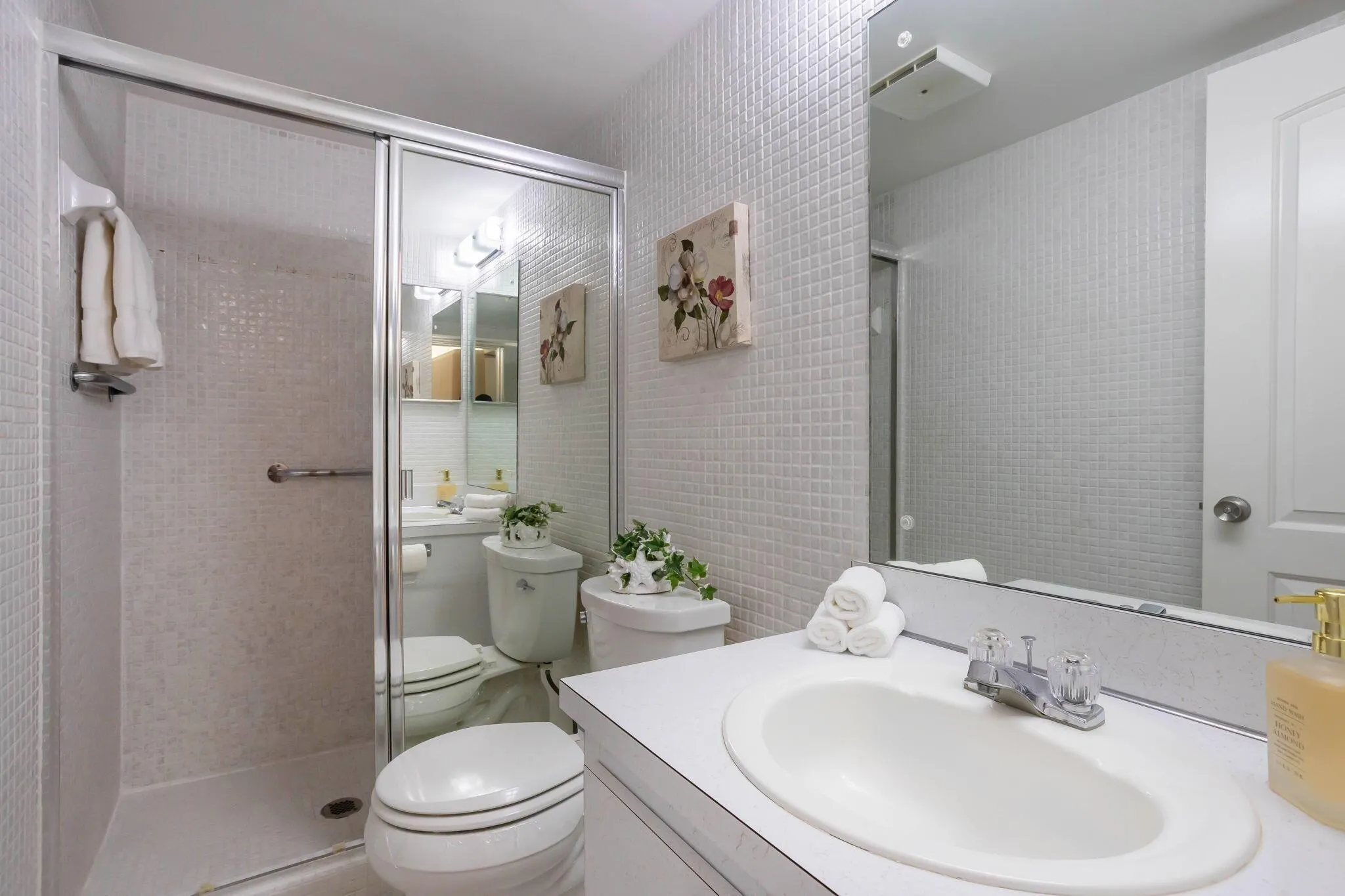 1891 S Ocean Drive, #202