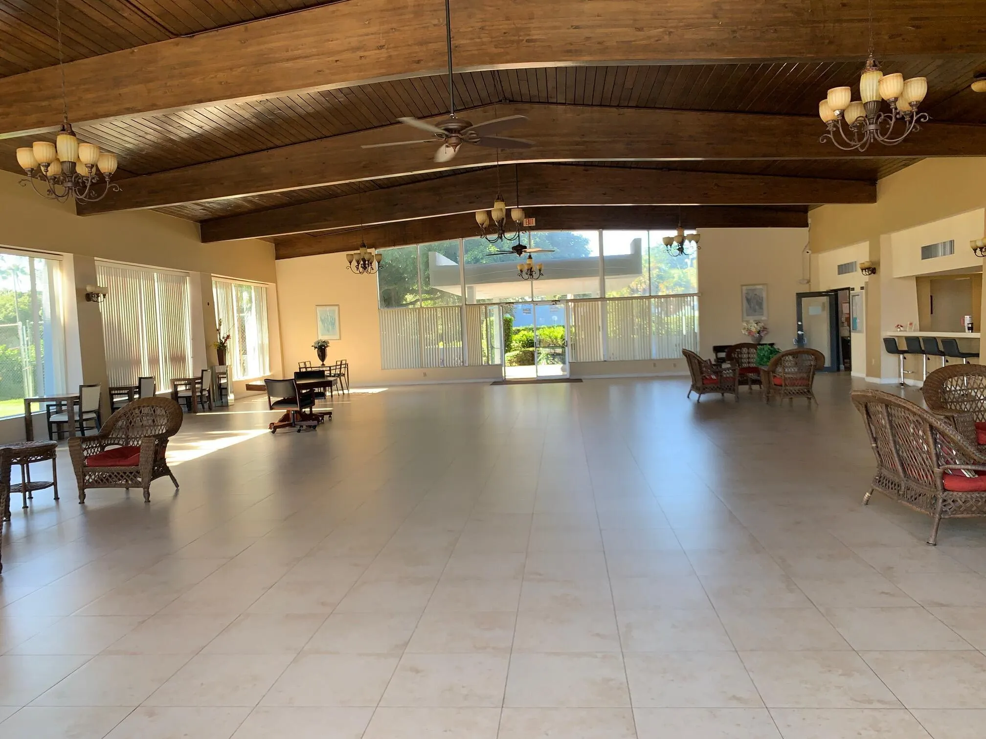 500 Executive Center Drive, #3-F