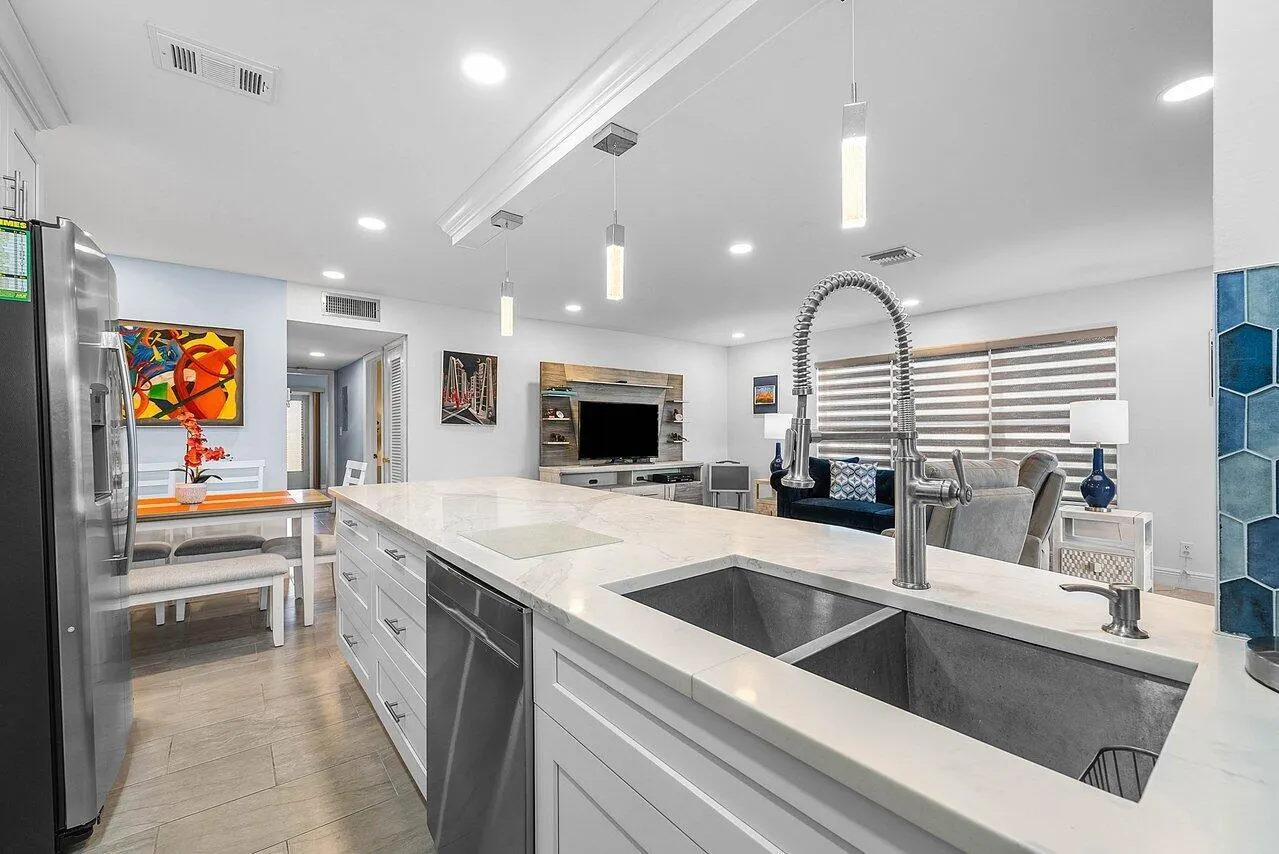 437 High Point Boulevard, #D