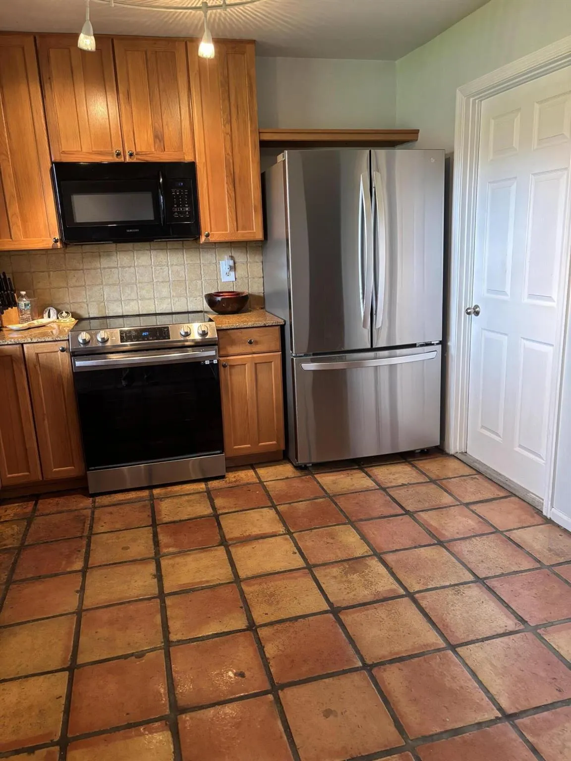 4540 Ficus Tree Road, #A