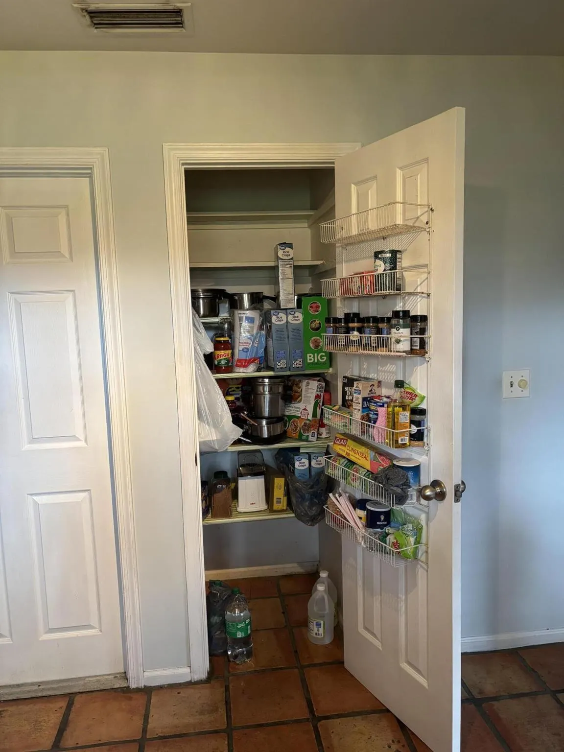 4540 Ficus Tree Road, #A