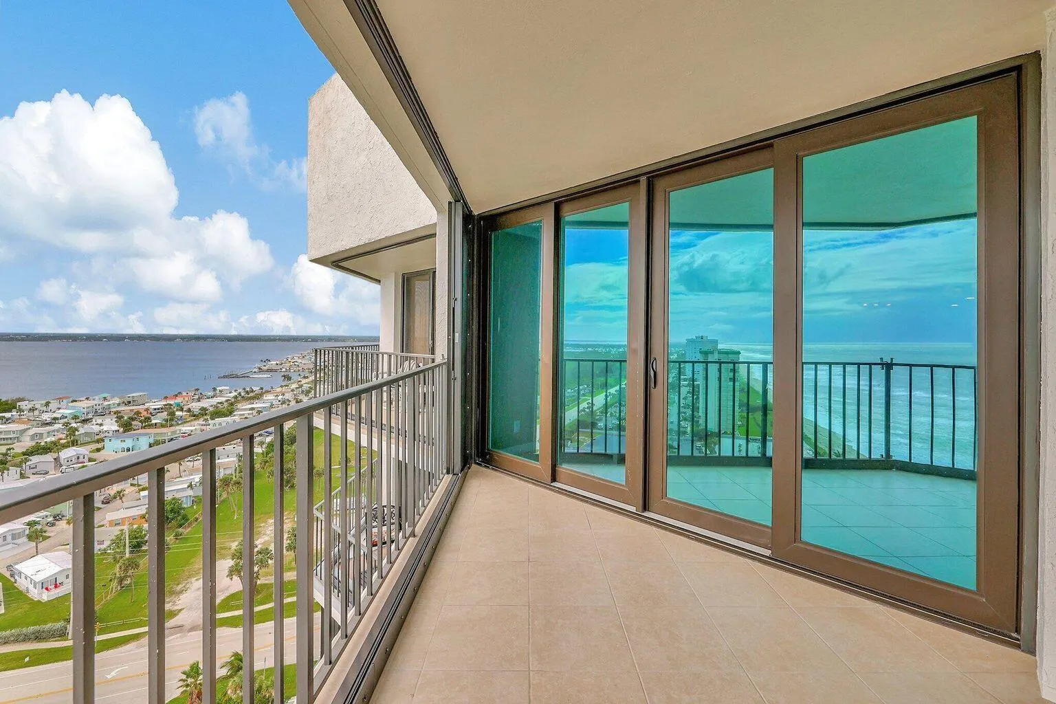 9650 S Ocean Drive, #2009