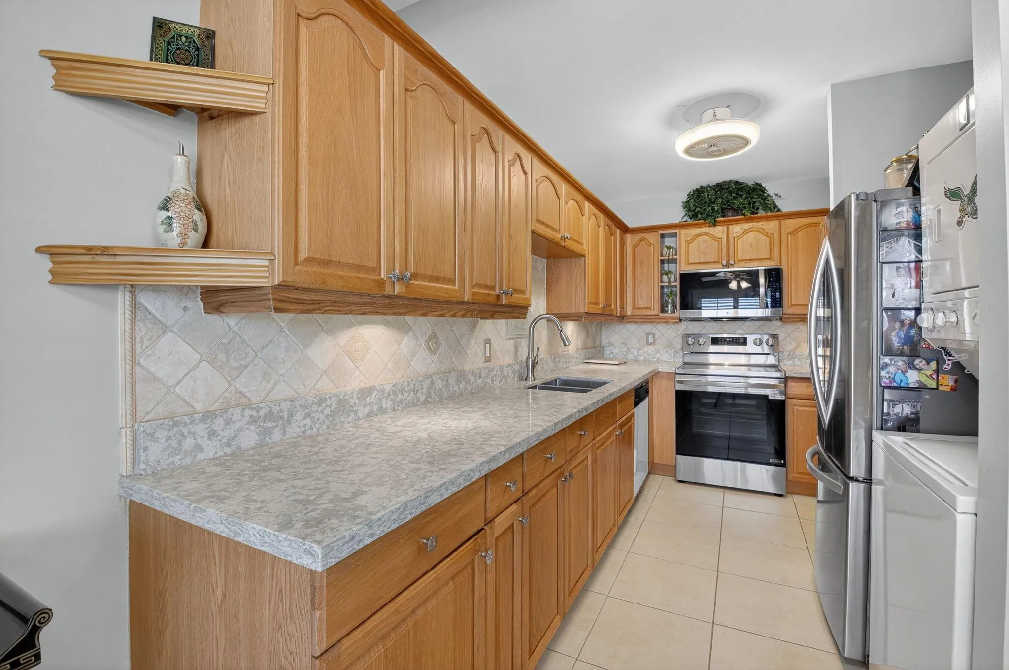 1141 Violet Terrace, #202