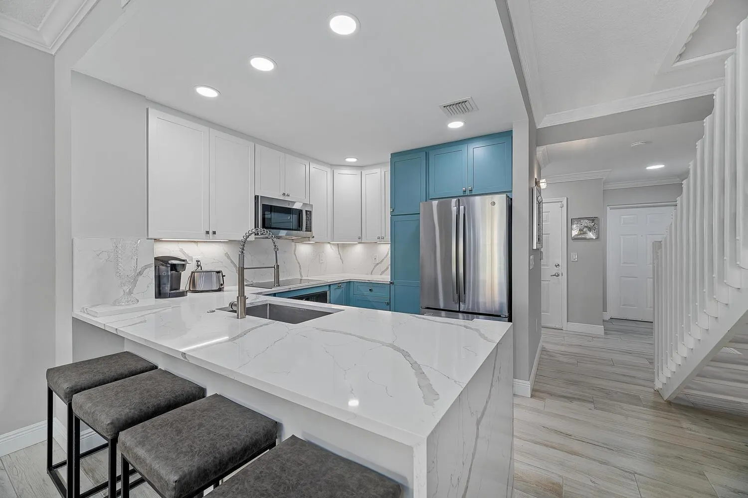 11775 Saint Andrews Place, #103