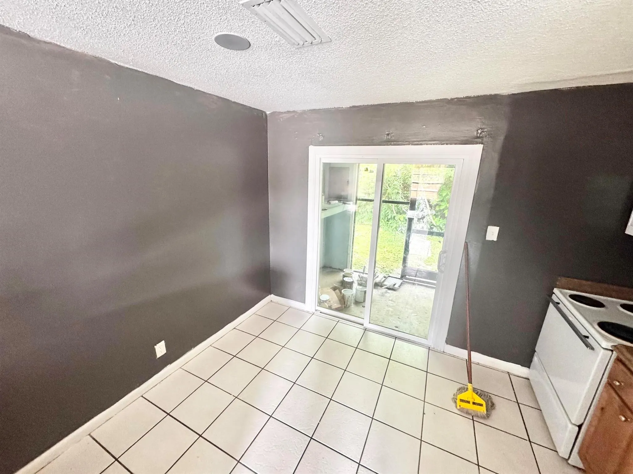 2993 SE Camino Avenue