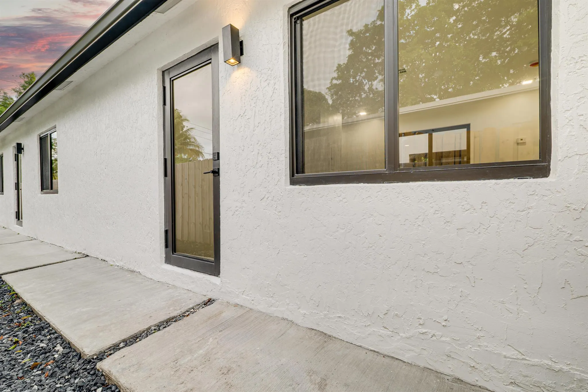 1126 NW 4th Avenue, #1