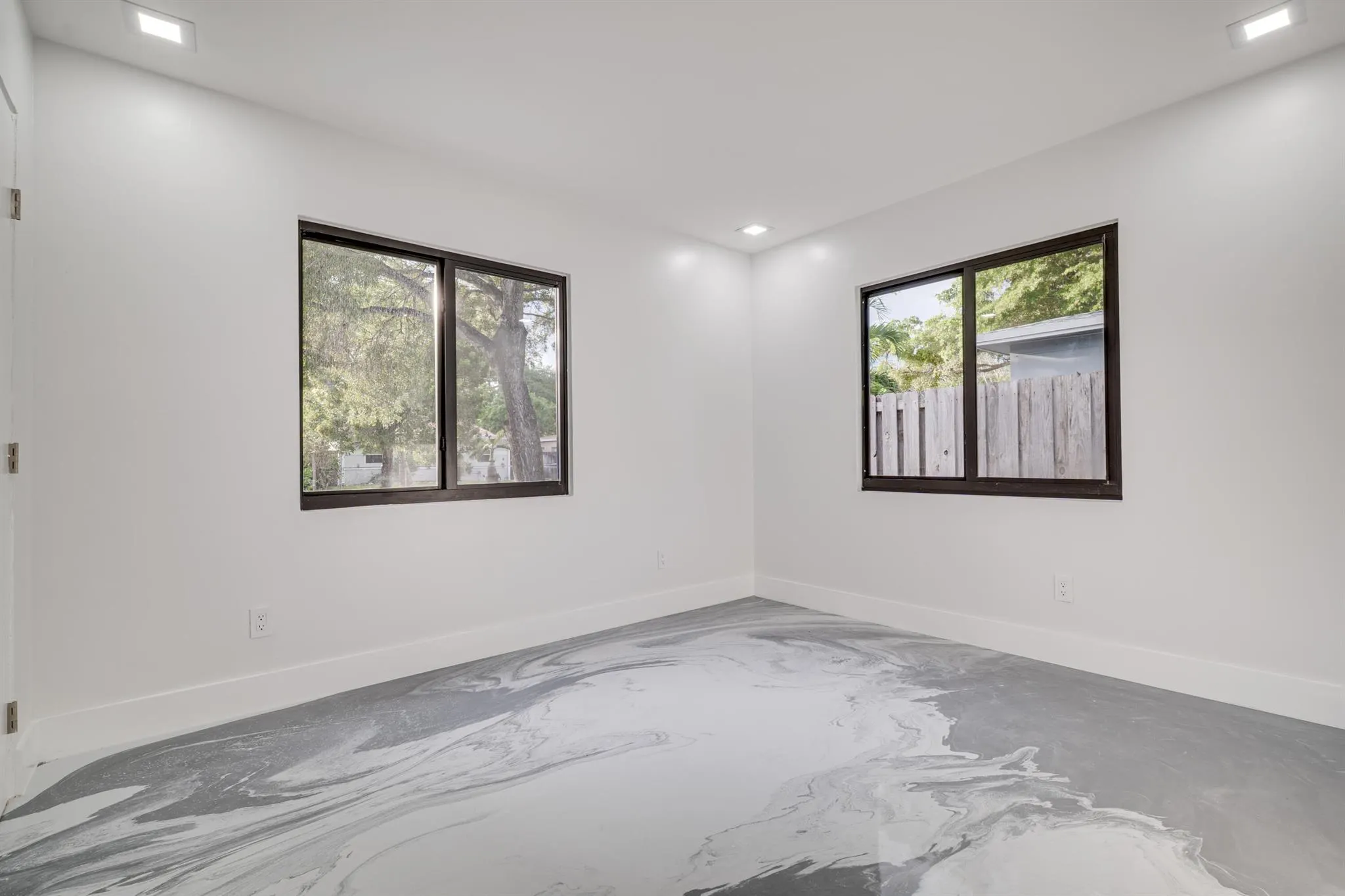 1126 NW 4th Avenue, #1