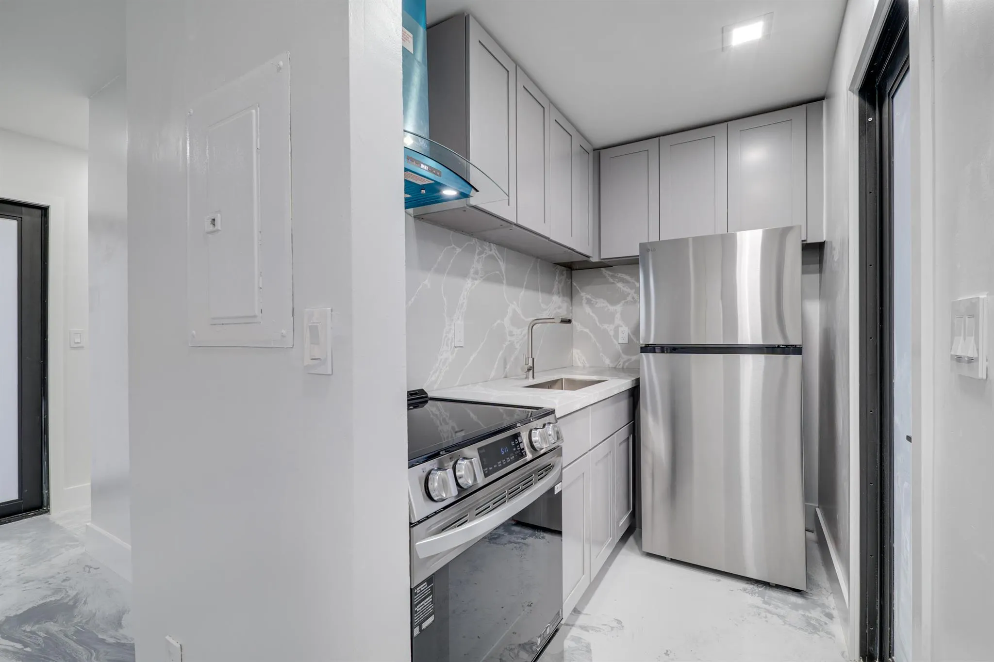 1126 NW 4th Avenue, #1