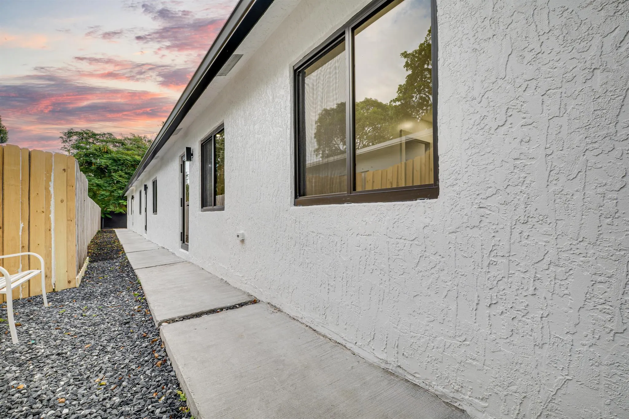 1126 NW 4th Avenue, #1