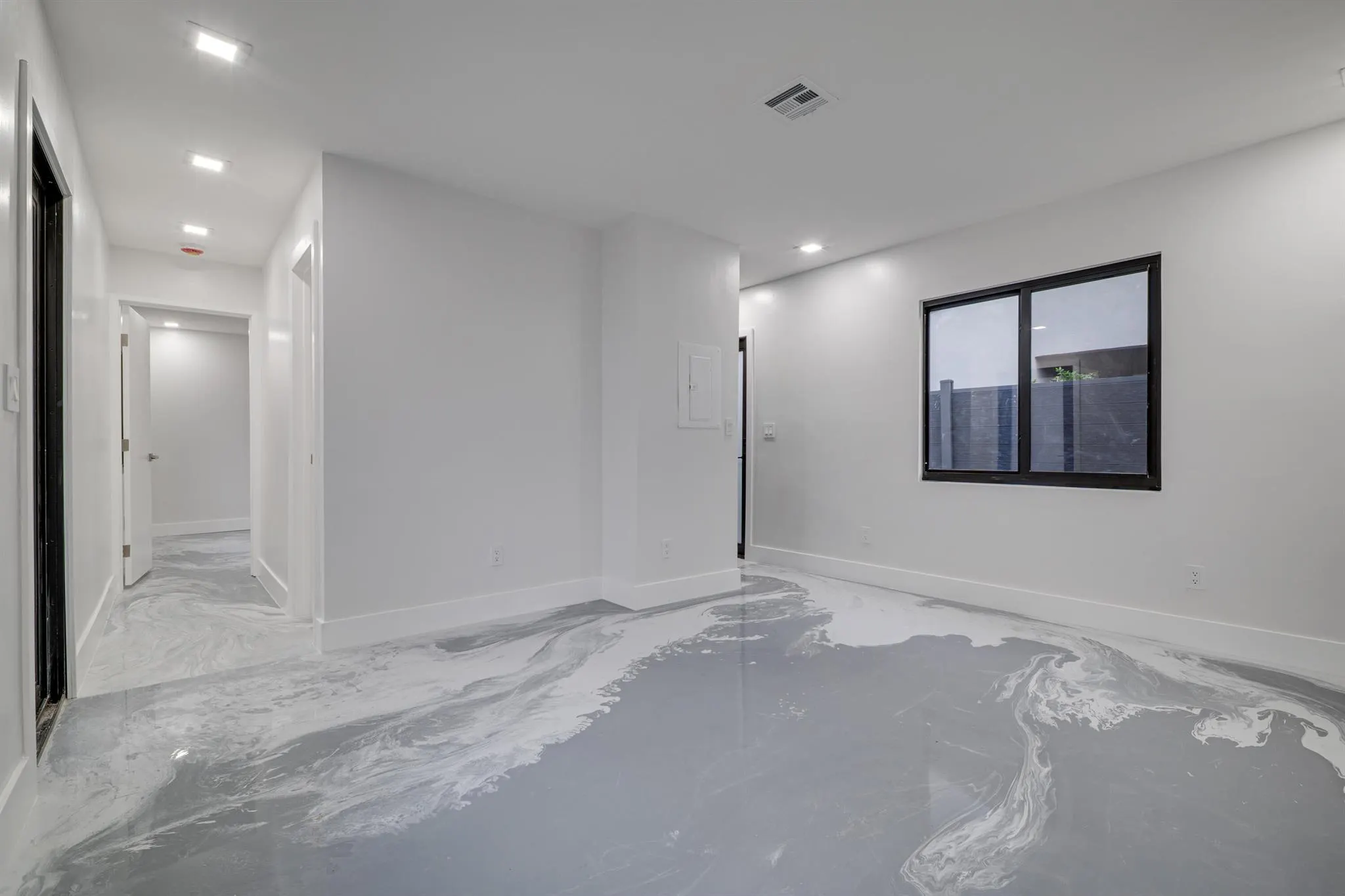 1126 NW 4th Avenue, #1