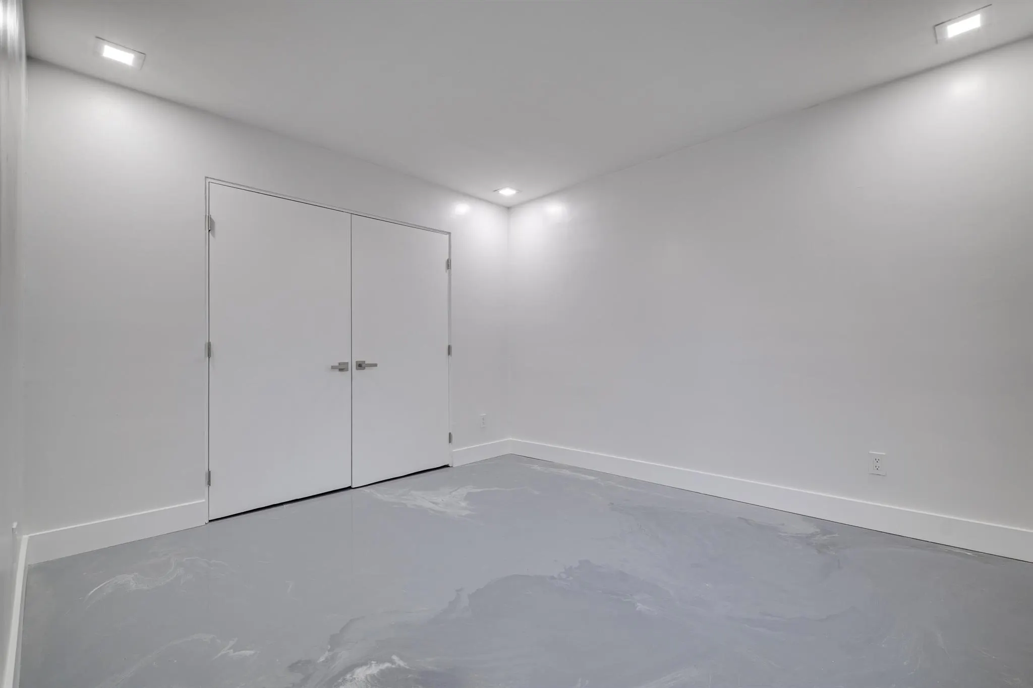 1126 NW 4th Avenue, #2