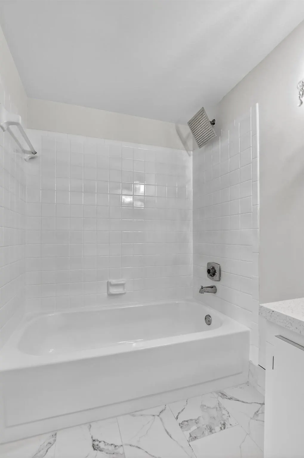 23344 Carolwood Lane, #306