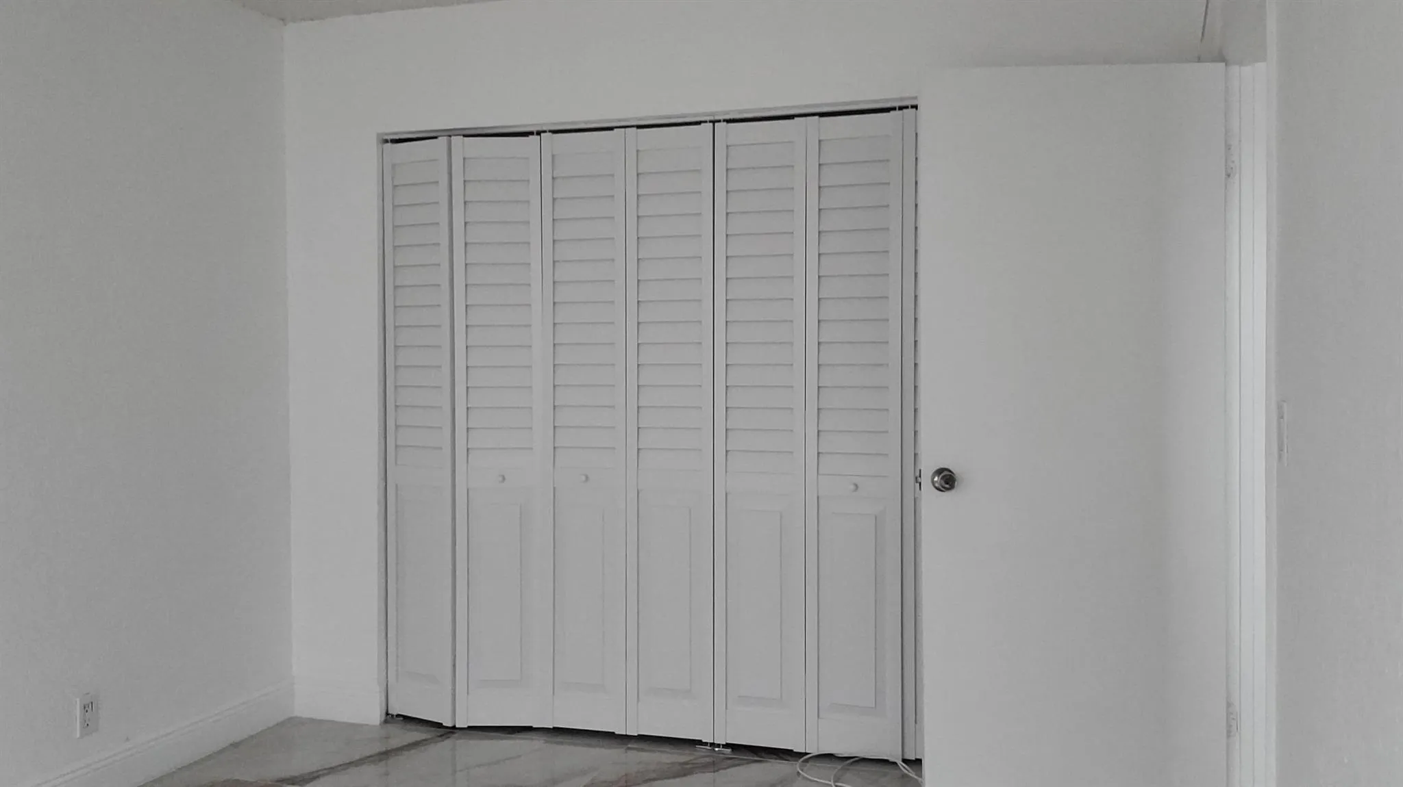 1523 Lake Crystal Drive, #E