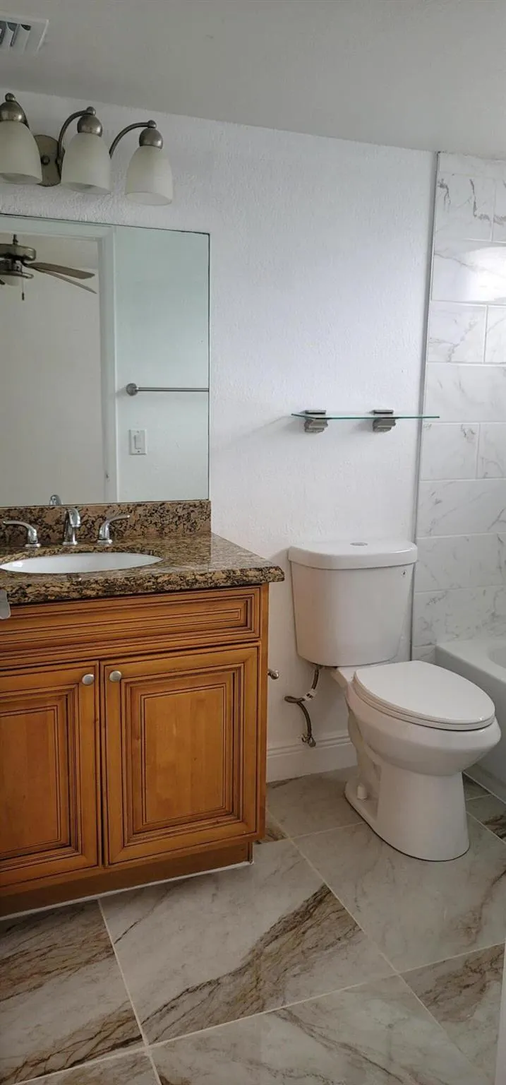 1523 Lake Crystal Drive, #E