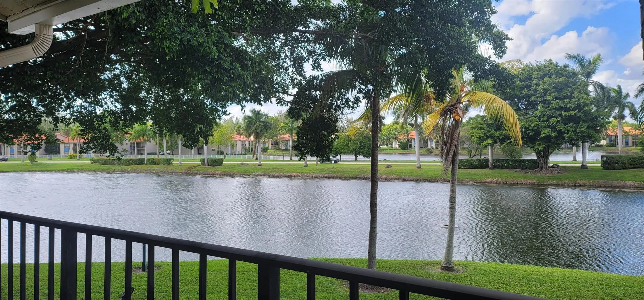 1523 Lake Crystal Drive, #E