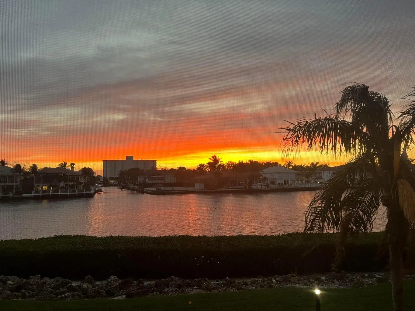 1 Harbourside Drive, #1103