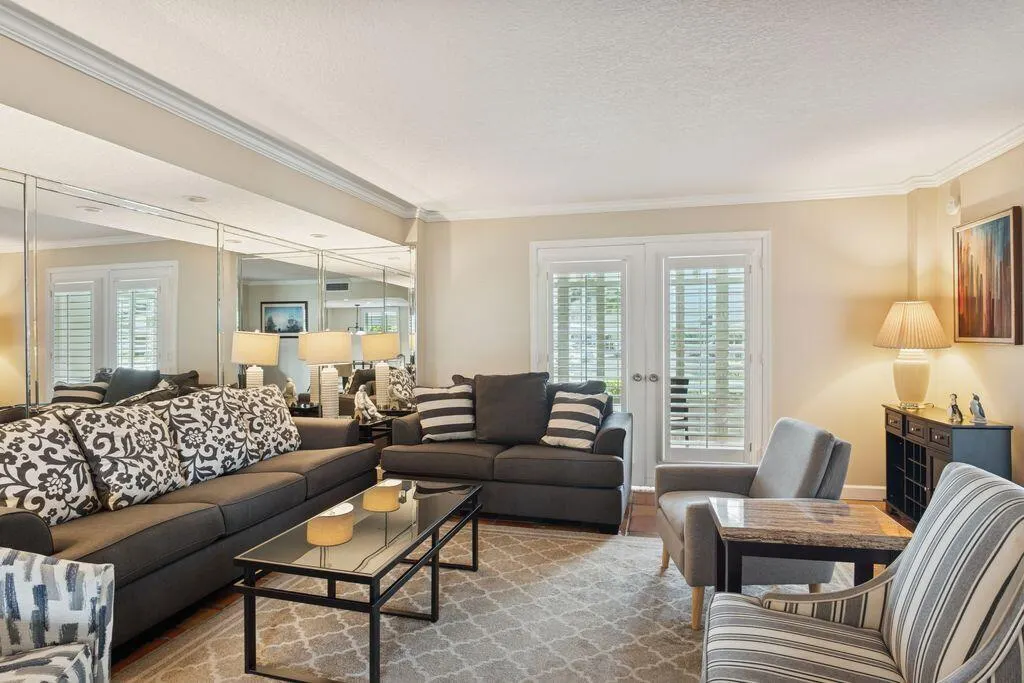 1 Harbourside Drive, #1103