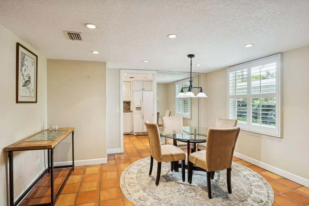 1 Harbourside Drive, #1103