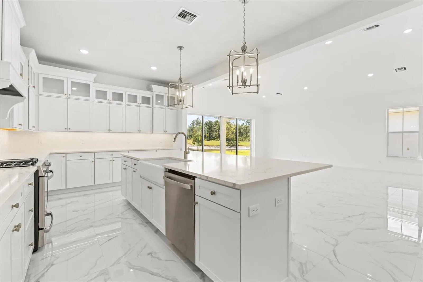 10264 NW Field Flower Trail