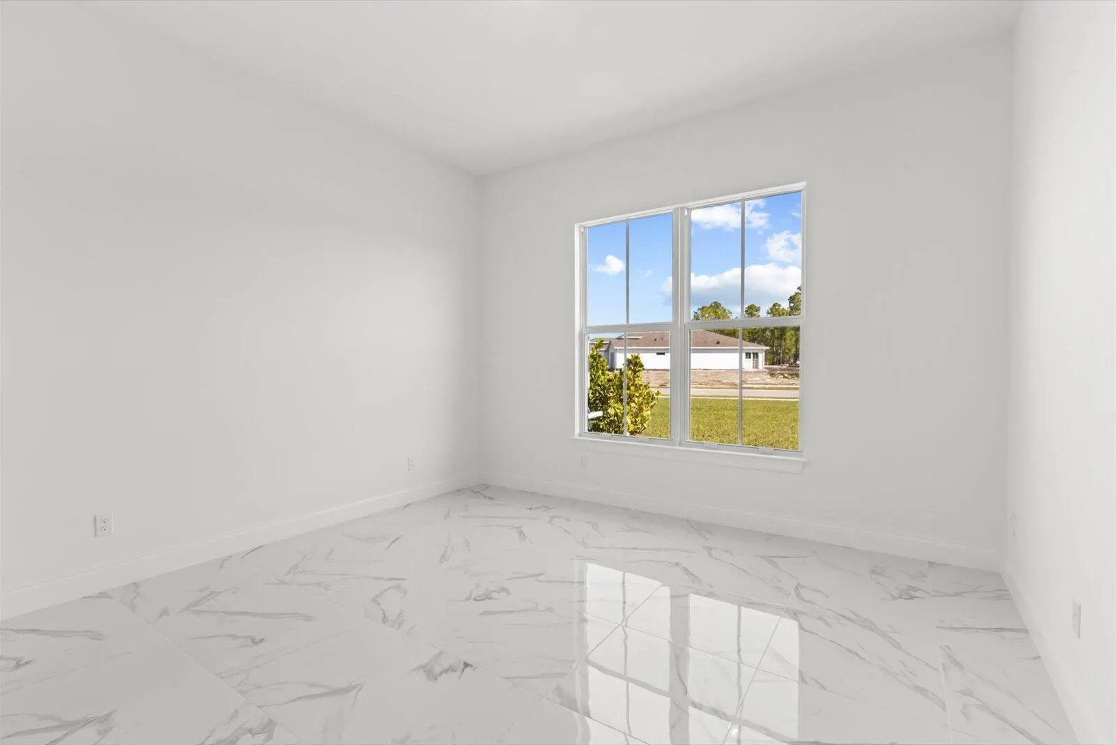 10264 NW Field Flower Trail