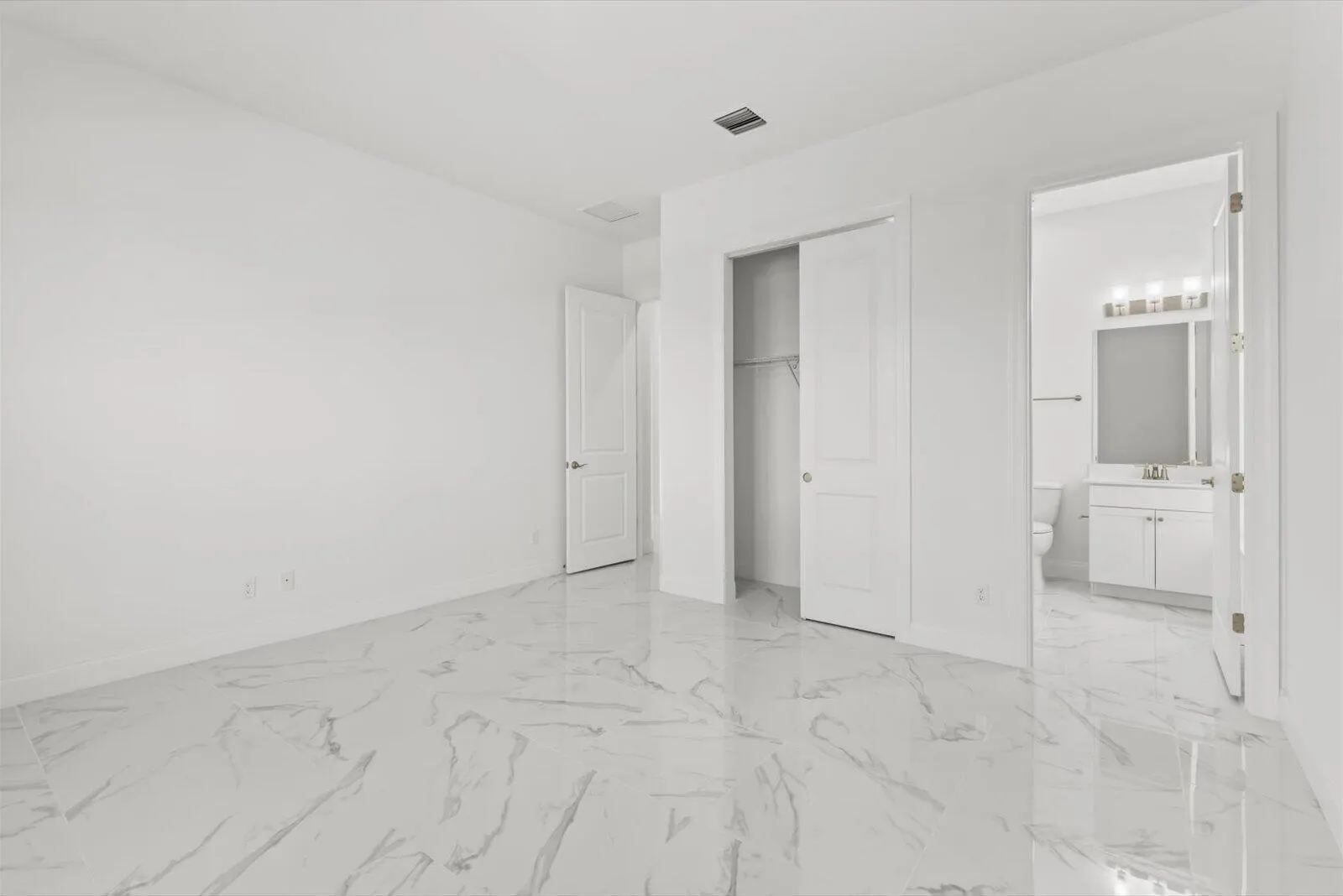 10264 NW Field Flower Trail