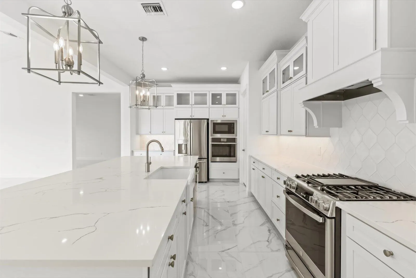 10264 NW Field Flower Trail