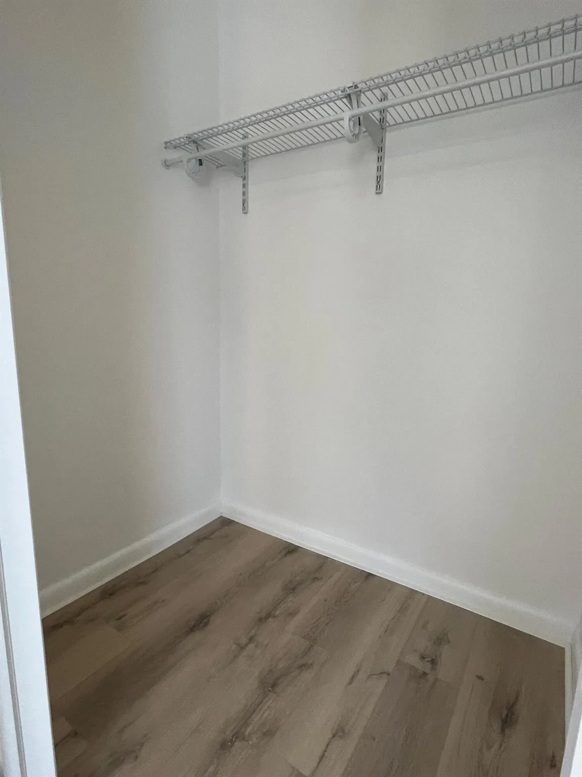 480 NW 20th Street, #3040