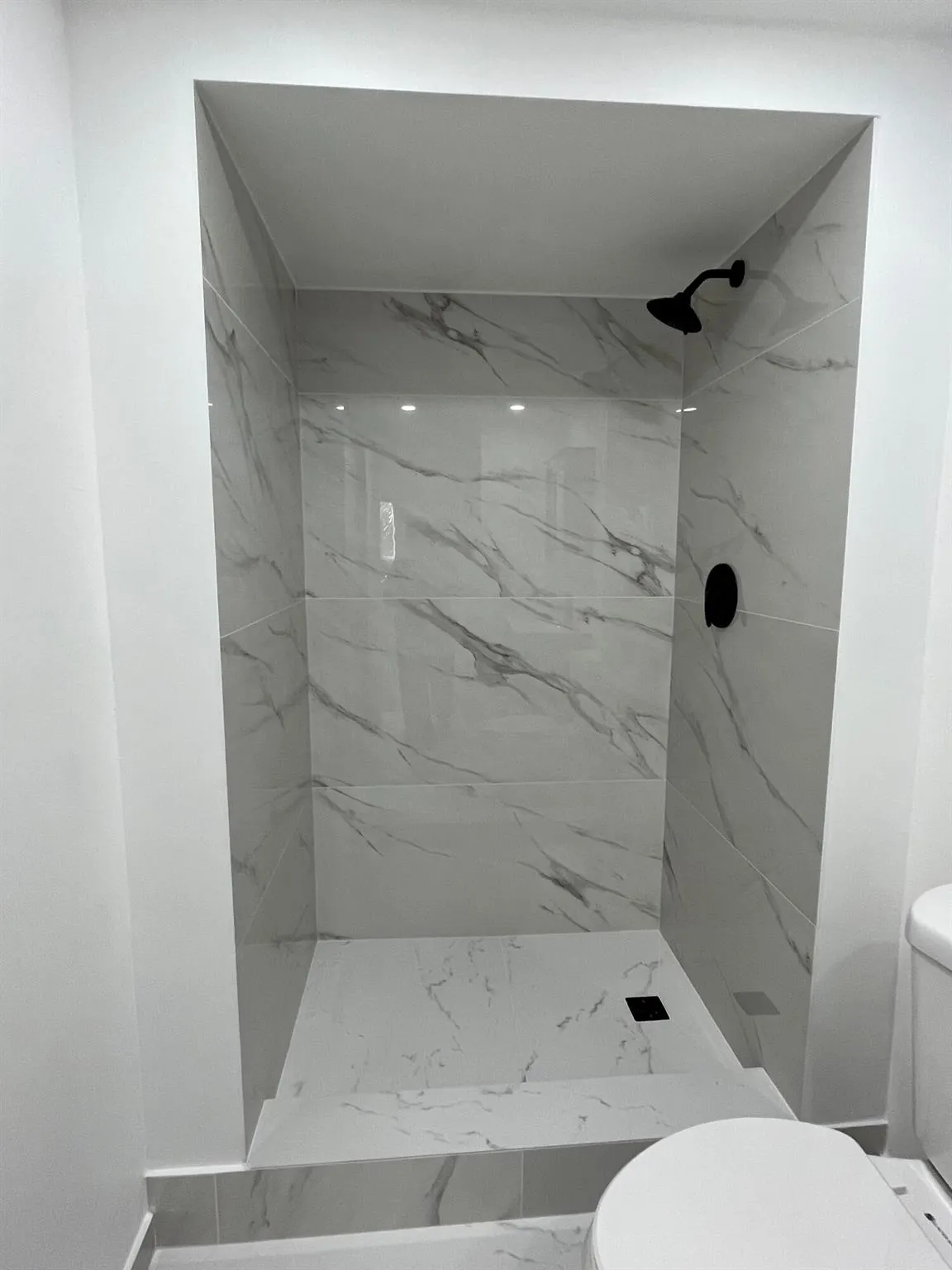 480 NW 20th Street, #3040