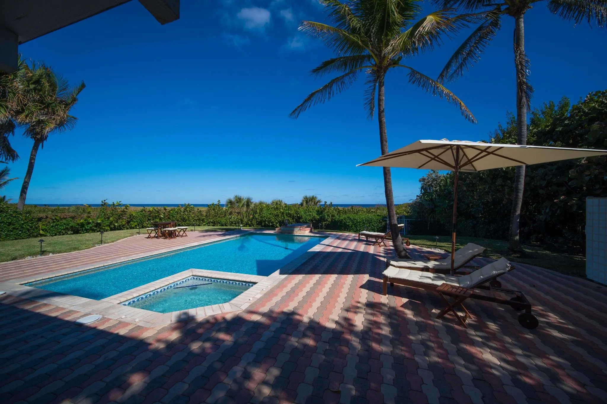 4000 S Ocean Boulevard